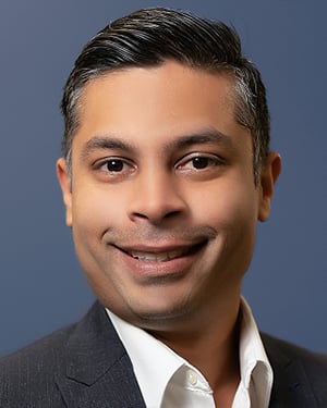 Karan Zaveri headshot