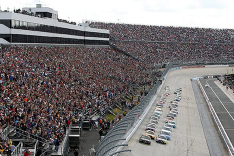 Dover International Speedway Proactively Manages Over 1,000 Event Staff with 24/7 Software